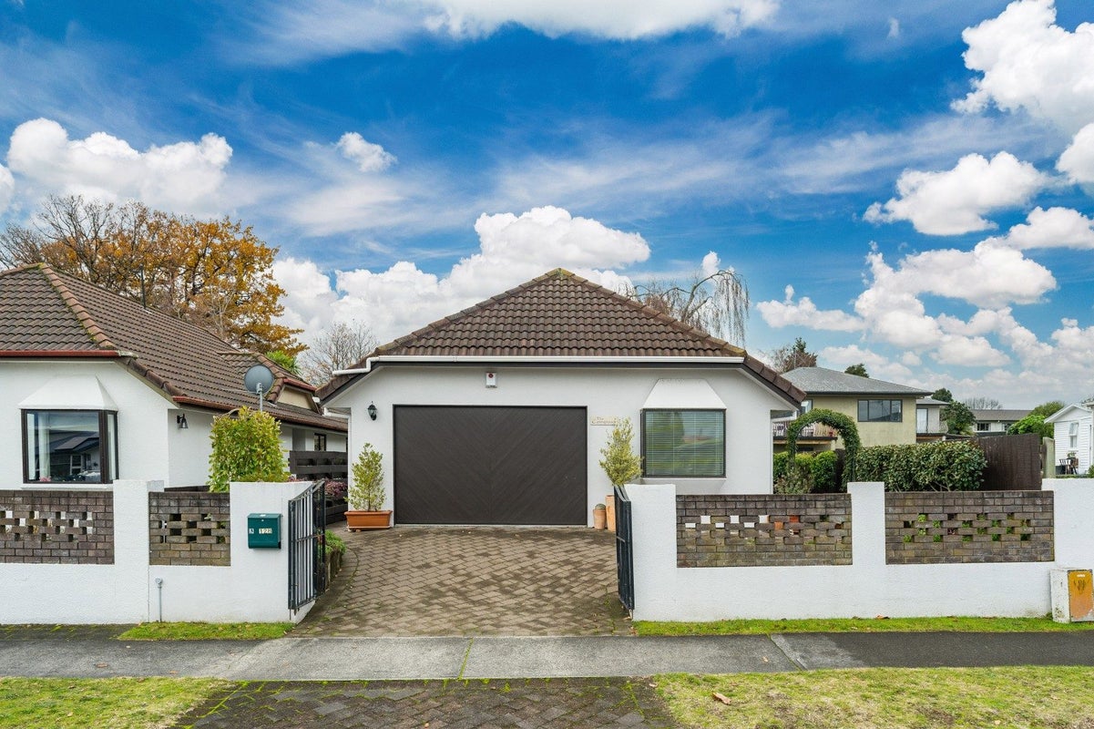 3/128 Te Heuheu Street, Town Centre, Taupo, Waikato - Carousel 11