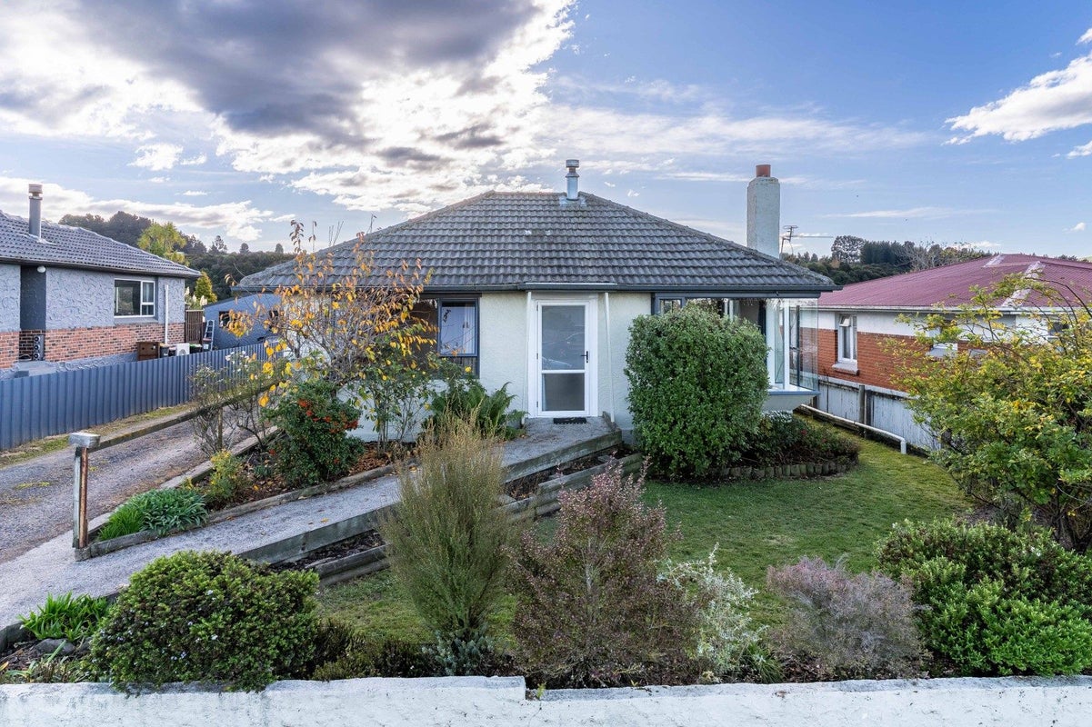 128 Main Road, Fairfield, Dunedin - Carousel 29
