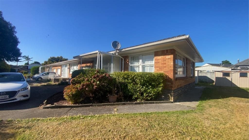 3/3 RITO PL, Manukau, Auckland - Carousel 2