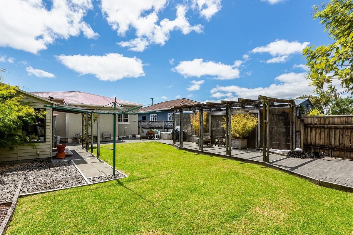 150 Waiwhetu Road, Waterloo, Lower Hutt - Carousel 16