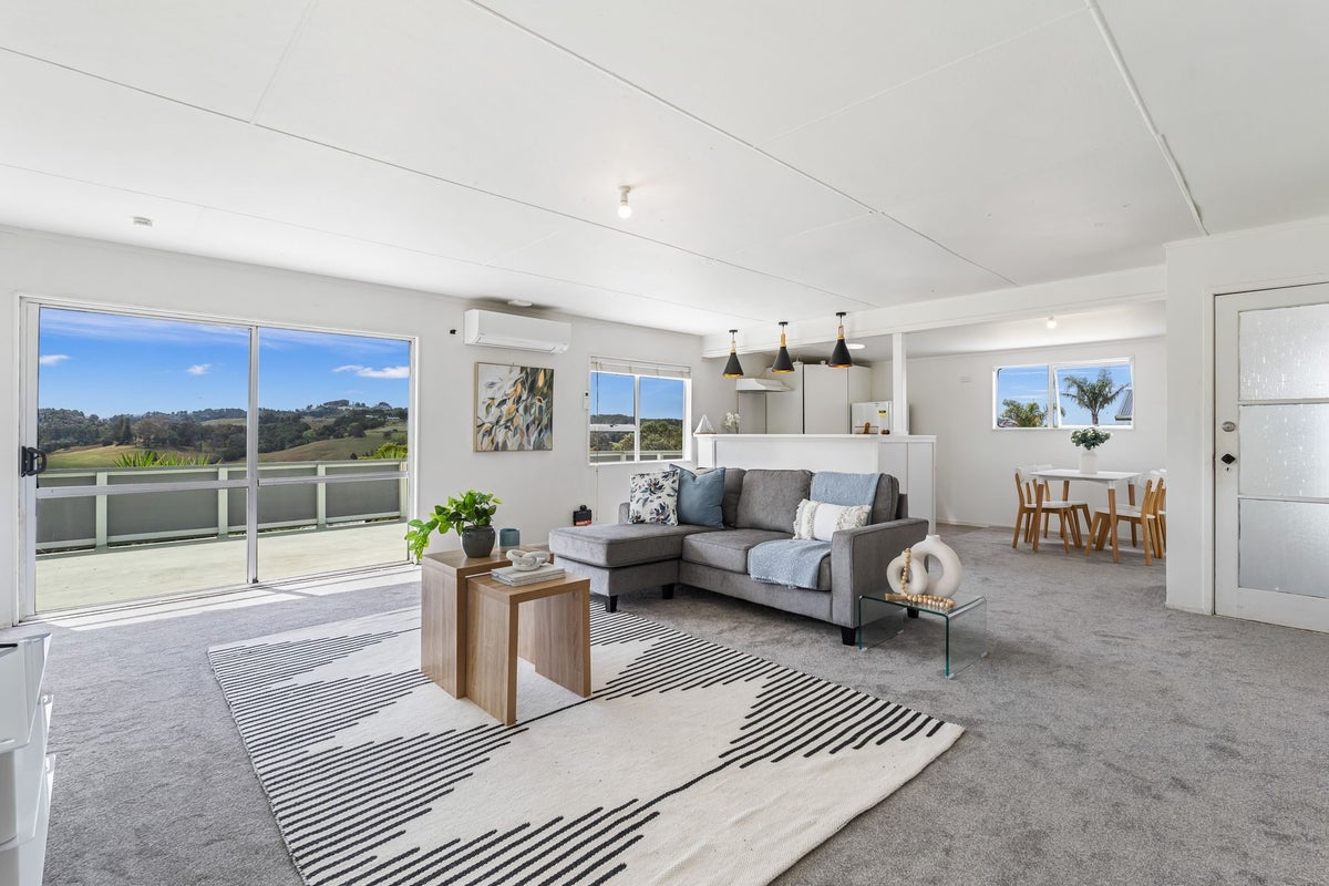 5 Ascot Avenue, Te Kamo, Whangarei - Carousel 2