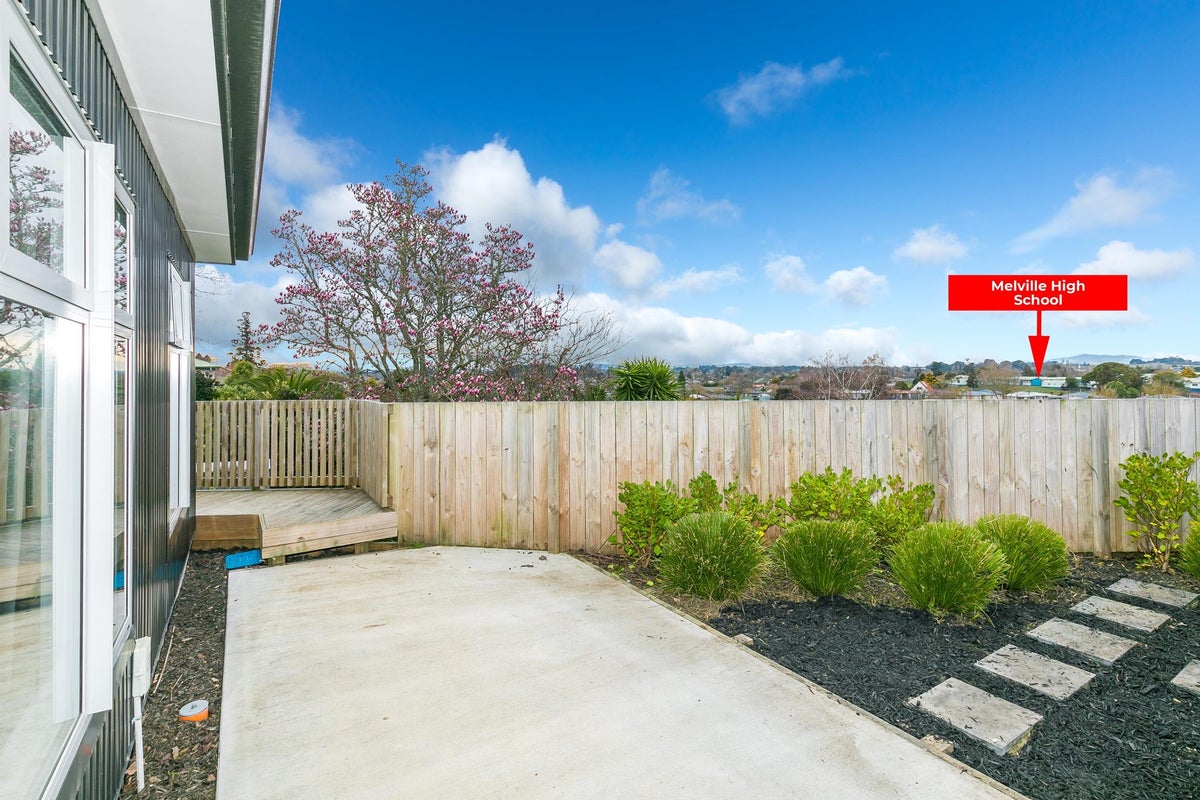 1/70 Mahoe Street, Melville, Hamilton - Carousel 23