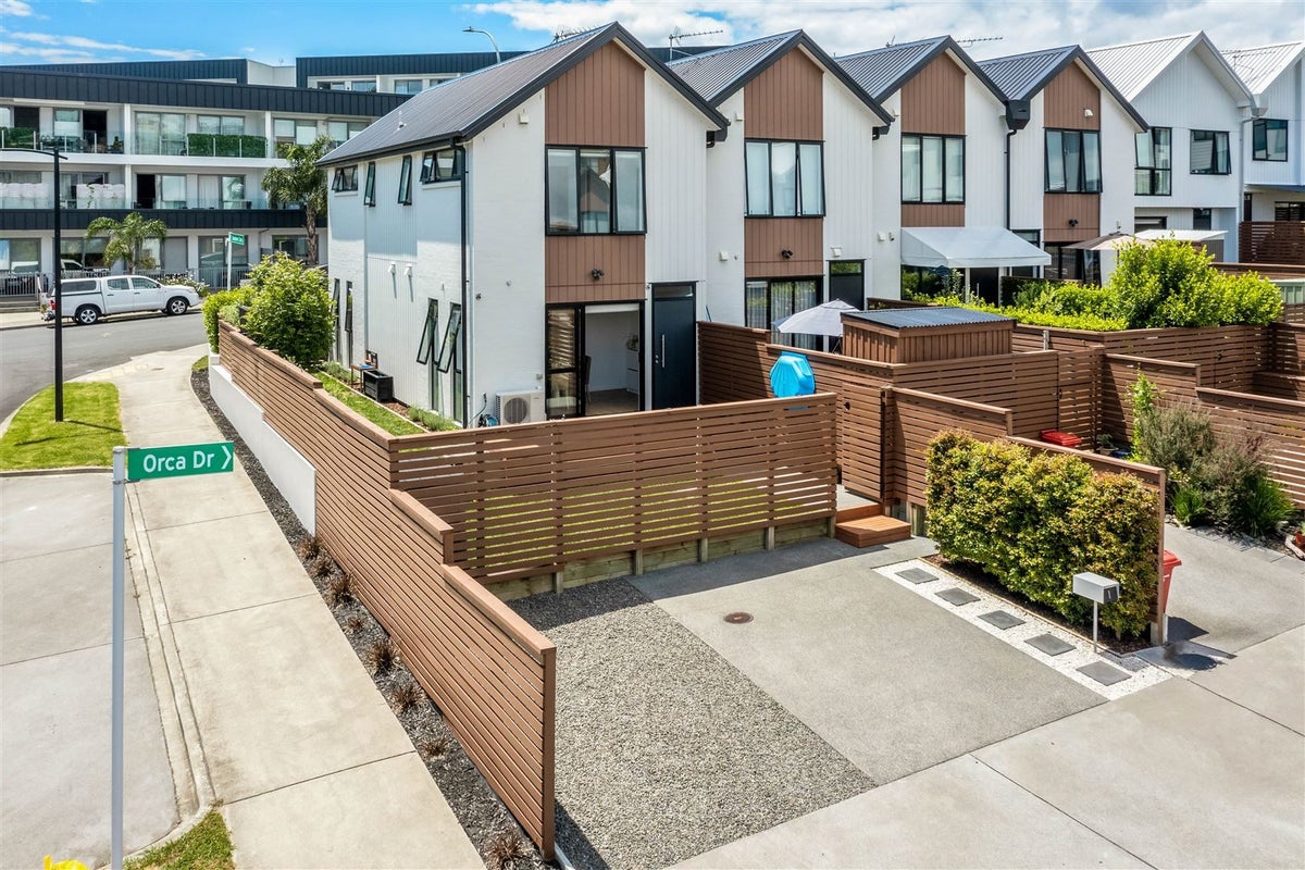 1 Orca Drive, Stanmore Bay, Whangaparaoa - Carousel 2