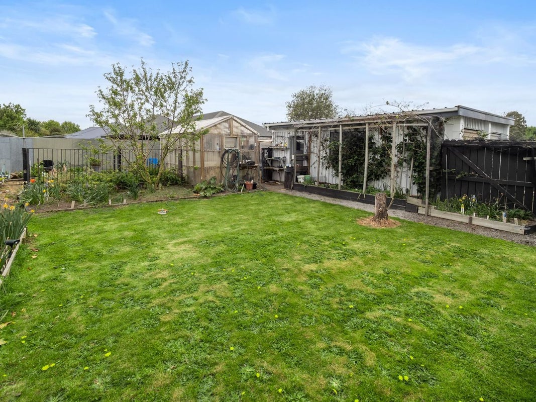 29 Agnes Street, Tinwald, Ashburton - Carousel 20