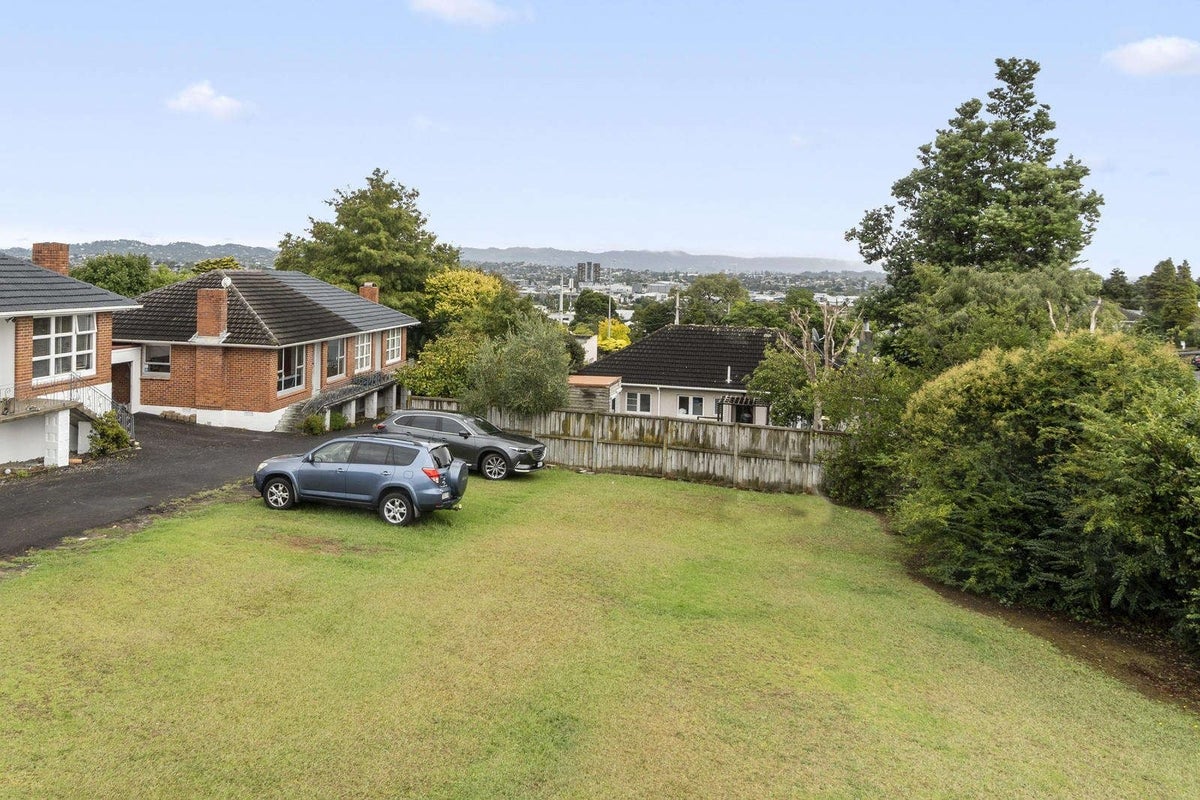 4/0 Blockhouse Bay Road, Avondale, Auckland - Carousel 9