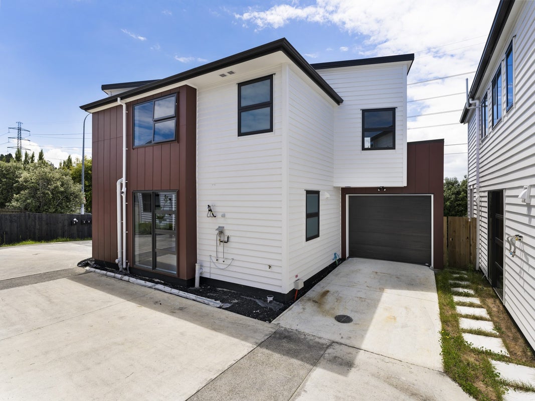 67F Stratford Road, Manurewa, Manukau City, Auckland - Carousel 1