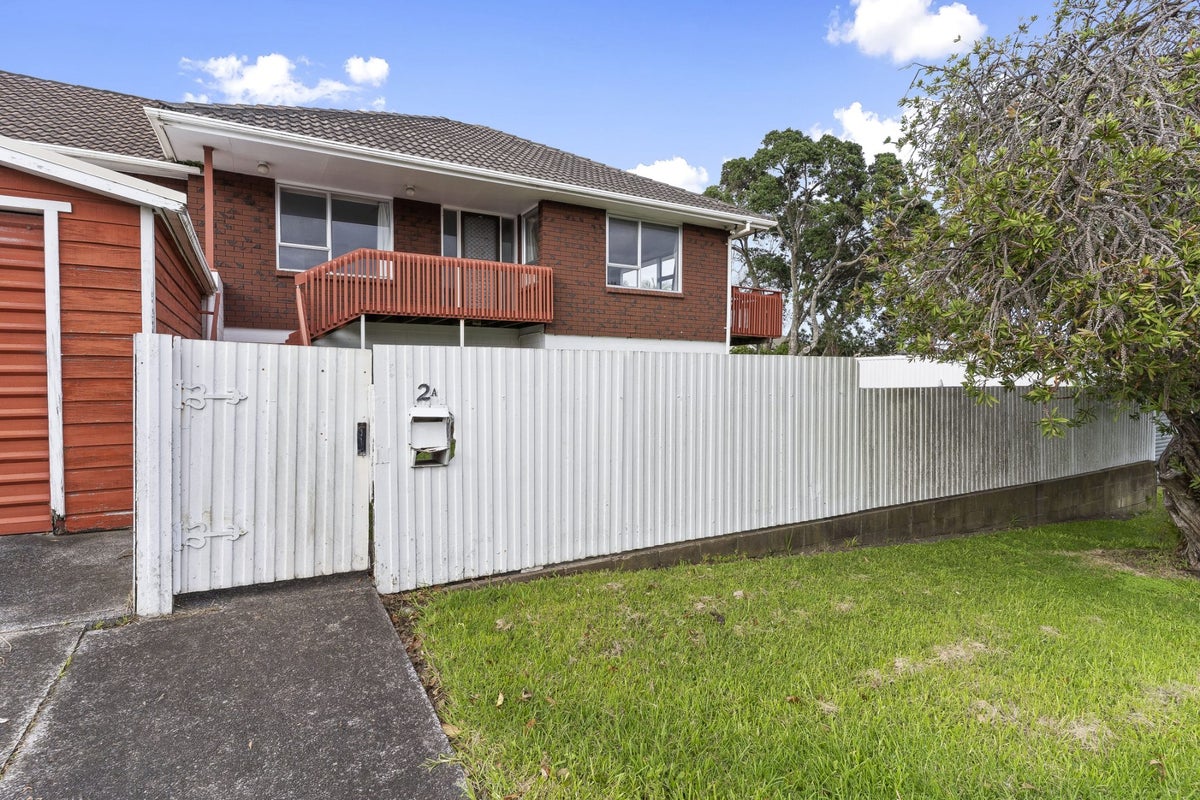 1/2 Hart Road, Hauraki, Auckland - Carousel 1