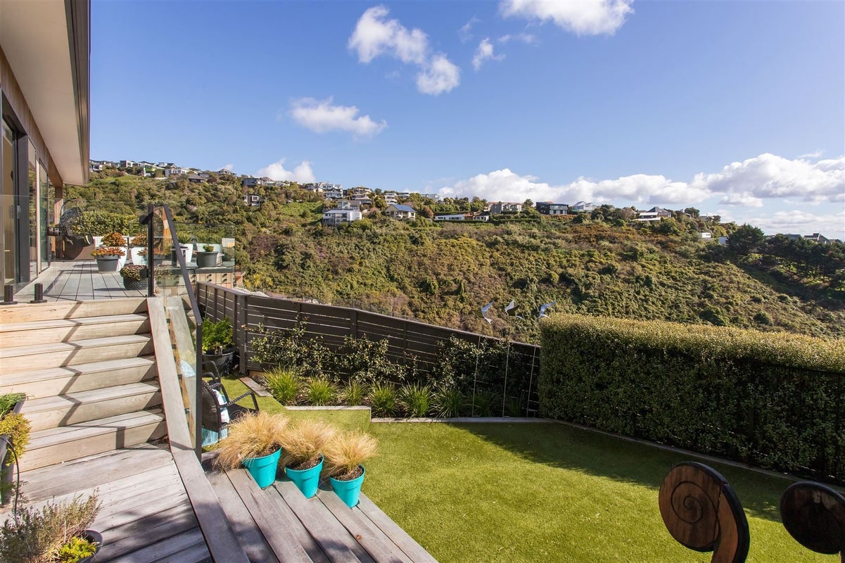 2 John Monck Lane, Redcliffs, Christchurch - Carousel 20