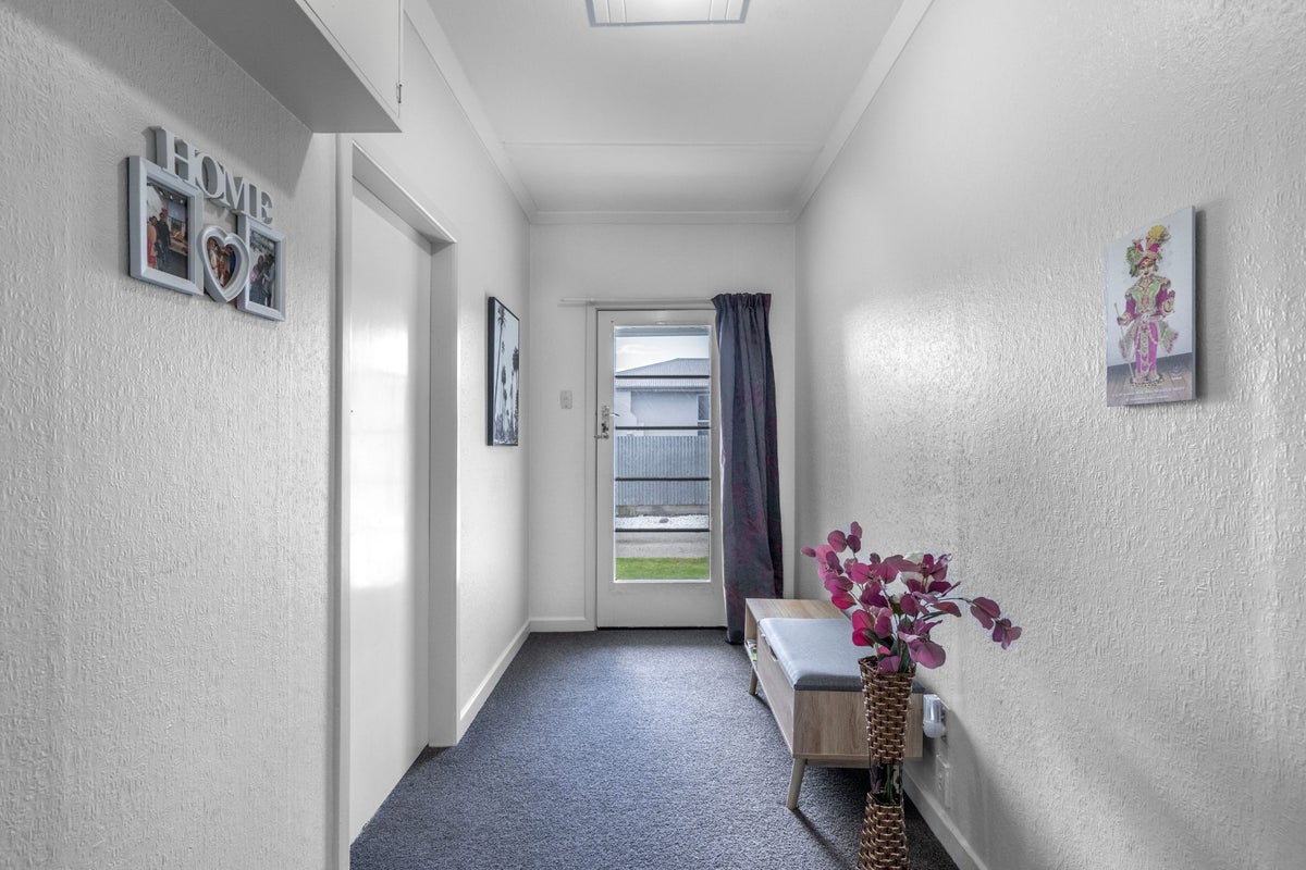 83 Tanner Street, Grasmere, Invercargill - Carousel 2