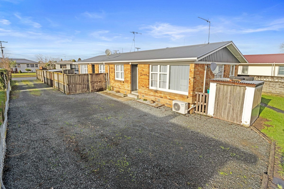 19B Sundown Crescent, Melville, Hamilton - Carousel 1