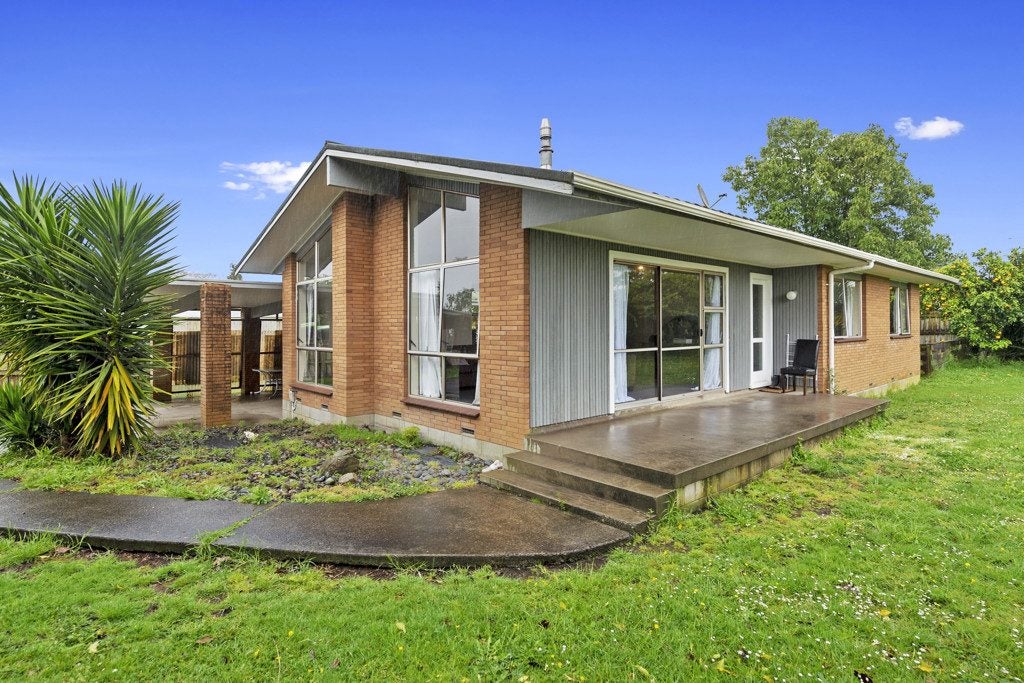 137 Fairview Street, Chartwell, Hamilton - Carousel 2