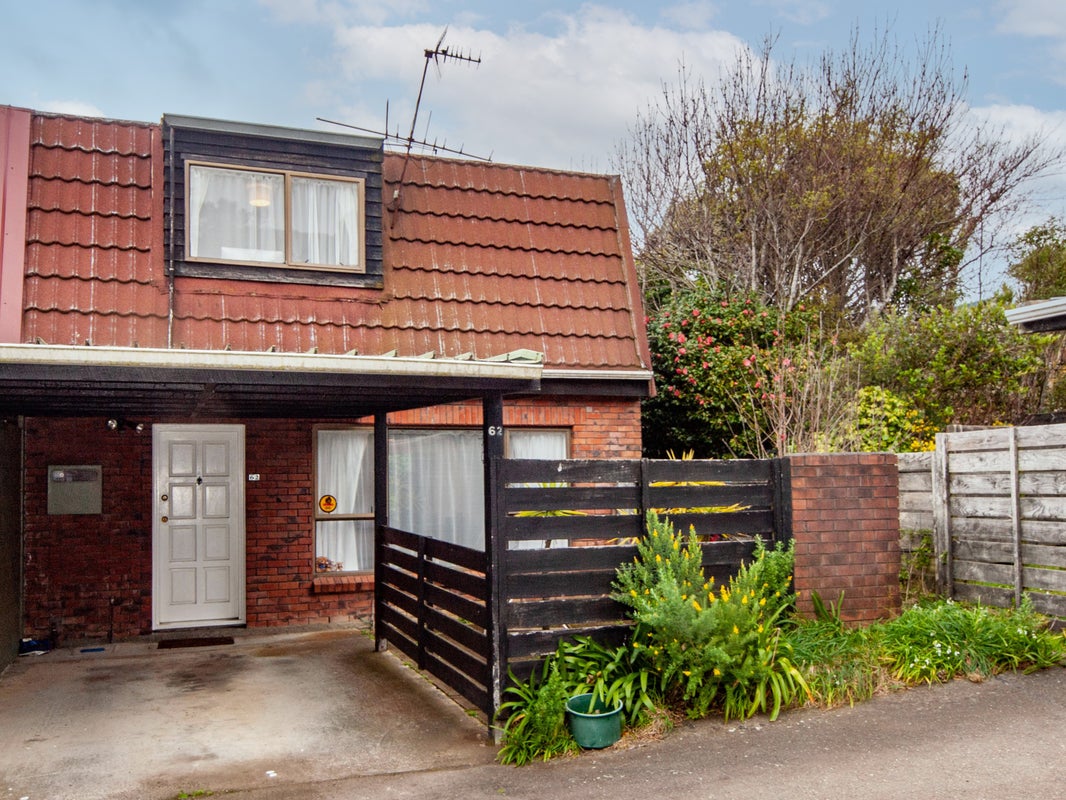 62 Churton Drive, Churton Park, Wellington - Carousel 1