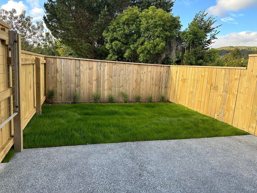 12B Bowers Street, Stokes Valley, Lower Hutt - Carousel 18