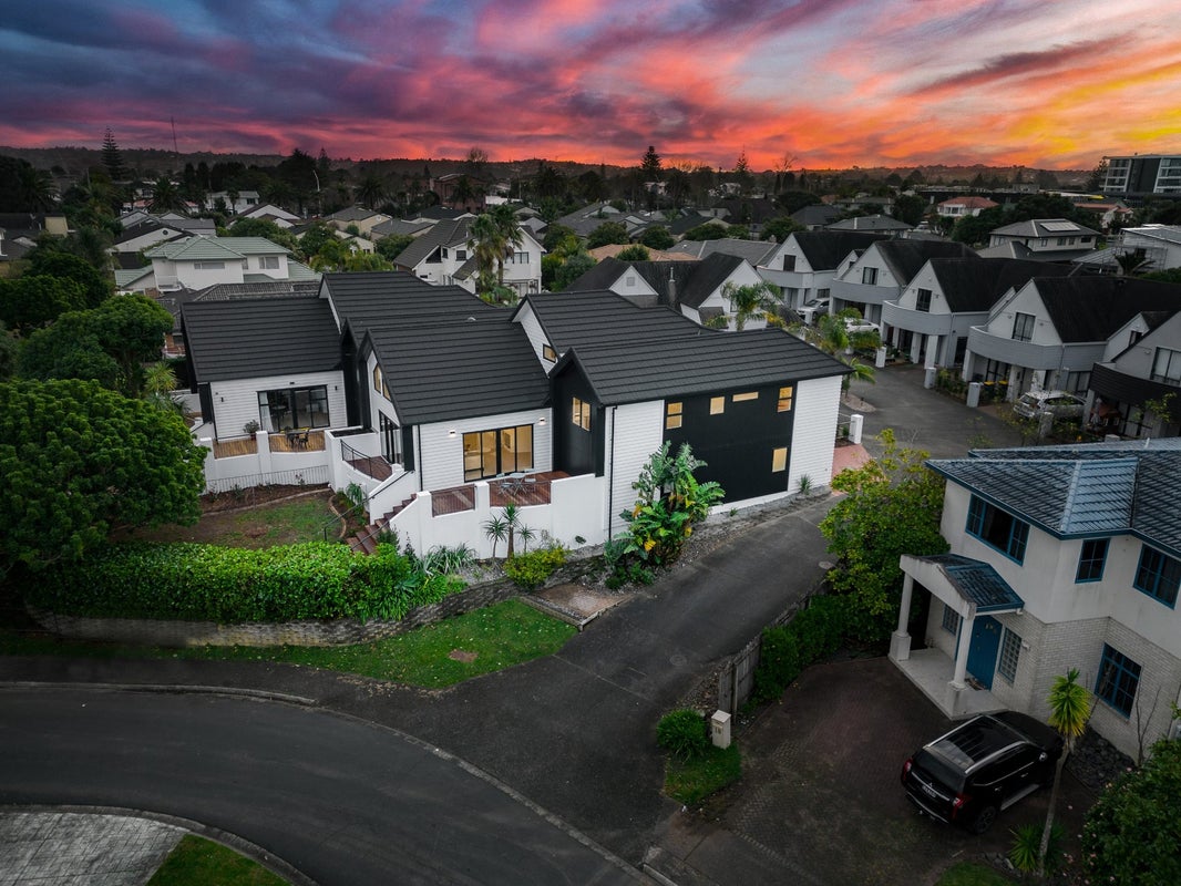 16A Saint Jerome Avenue, Te Atatu Peninsula, Auckland - Carousel 35