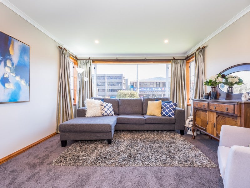 18 Cornwall Street, Hutt Central, Lower Hutt - Carousel 2