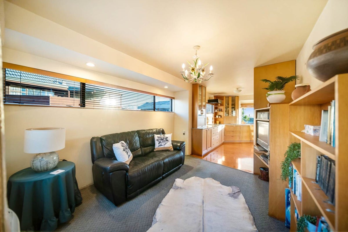 1/5 Rosewood Place, Goodwood Heights, Auckland - Carousel 48
