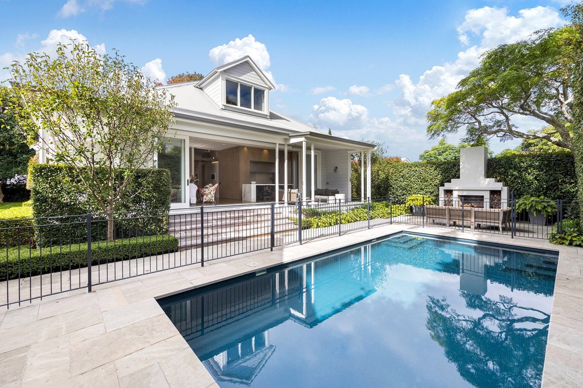 15 Henley Road, Mount Eden, Auckland - Carousel 2