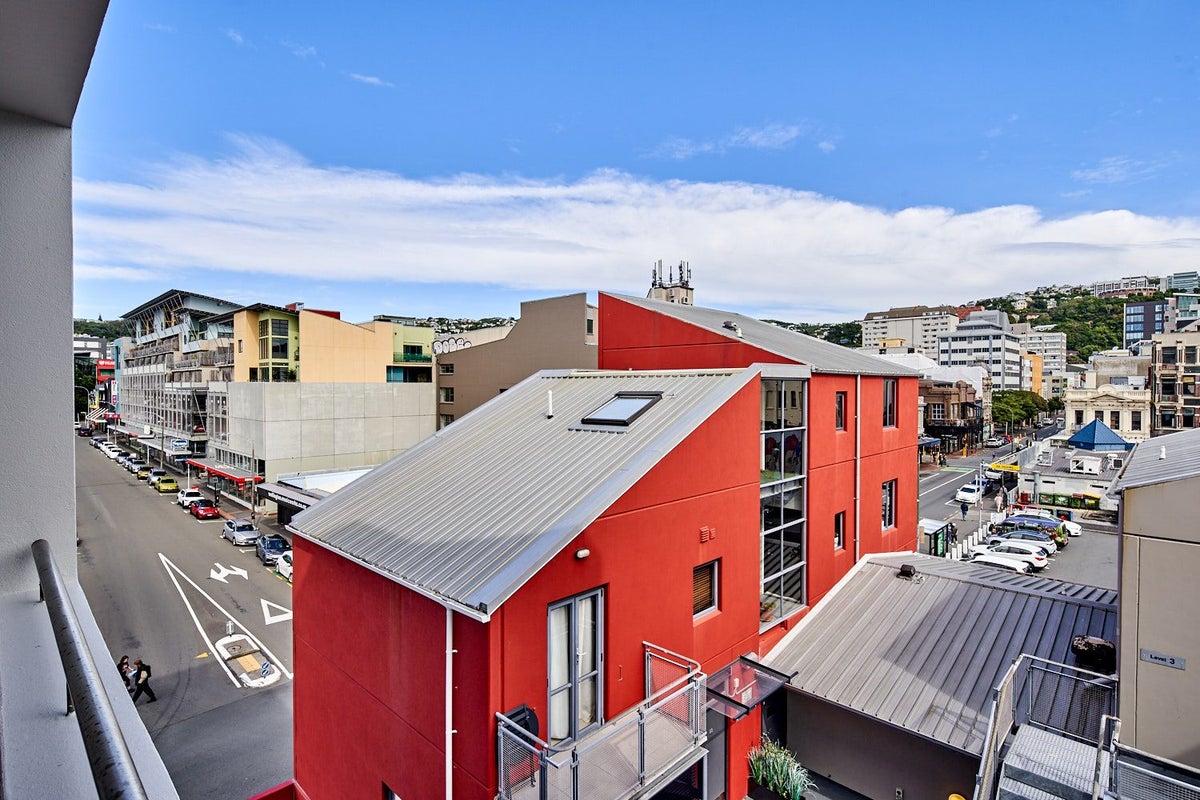 6/22 Ghuznee Street, Te Aro, Wellington - Carousel 17