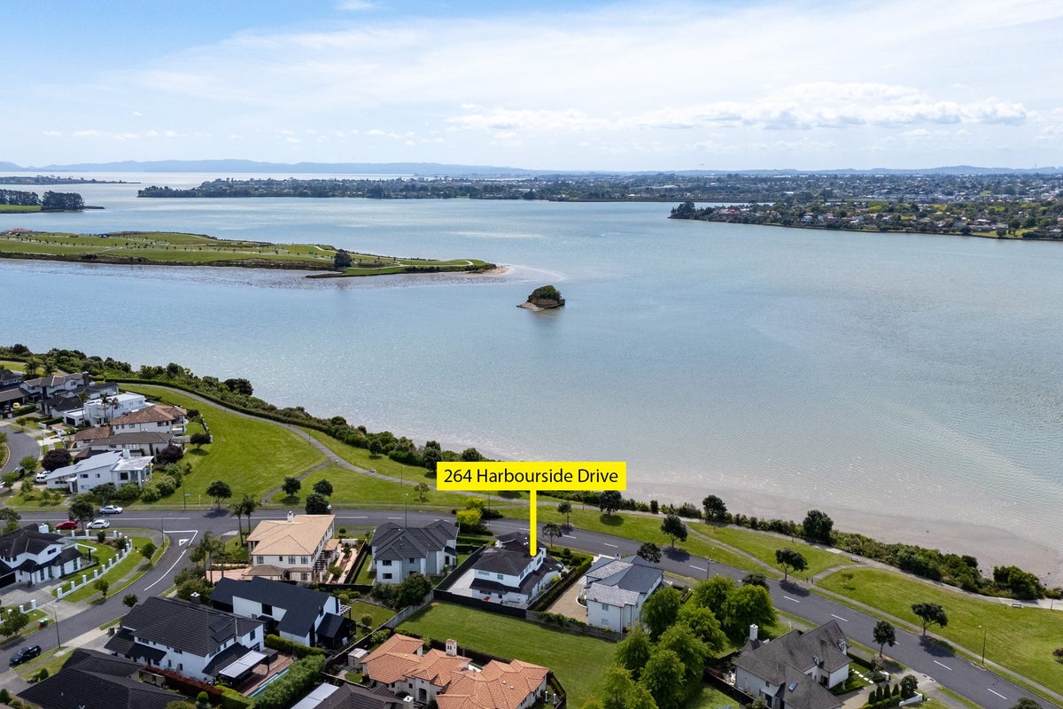 264 Harbourside Drive, Karaka, Papakura - Carousel 2
