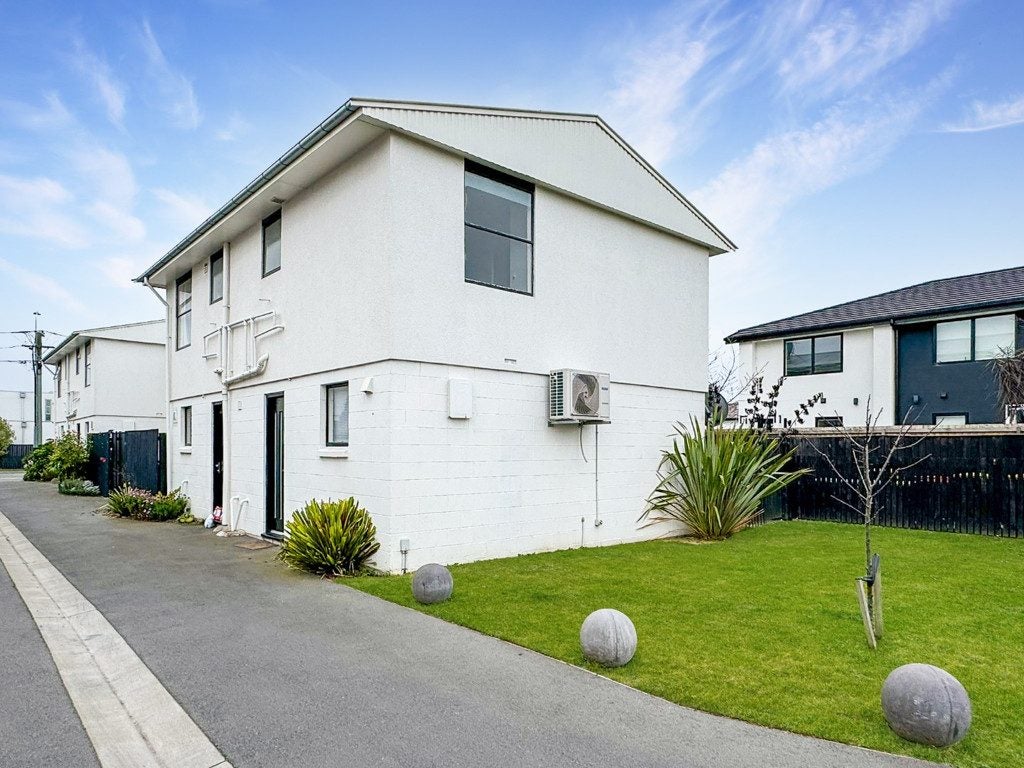 12/544 Barbadoes Street, Edgeware, Christchurch - Carousel 12