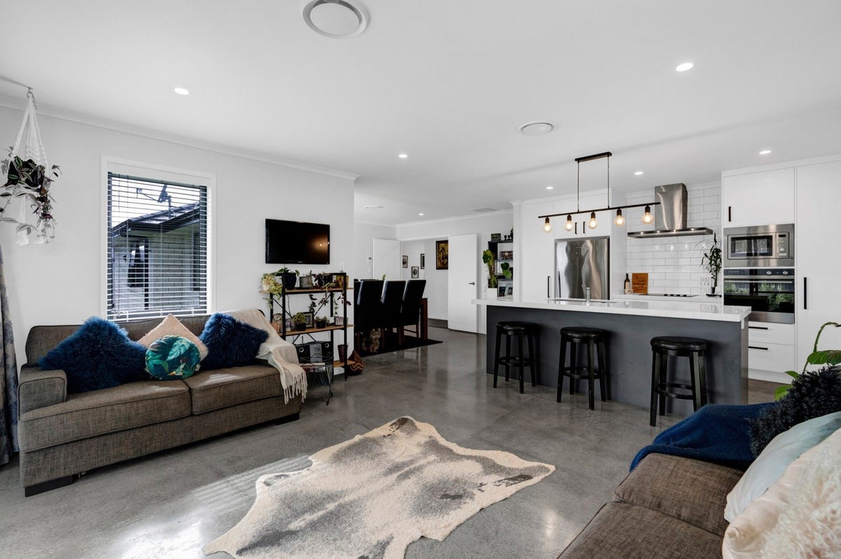 26 Hodge Park Lane, Inglewood, Inglewood - Carousel 2