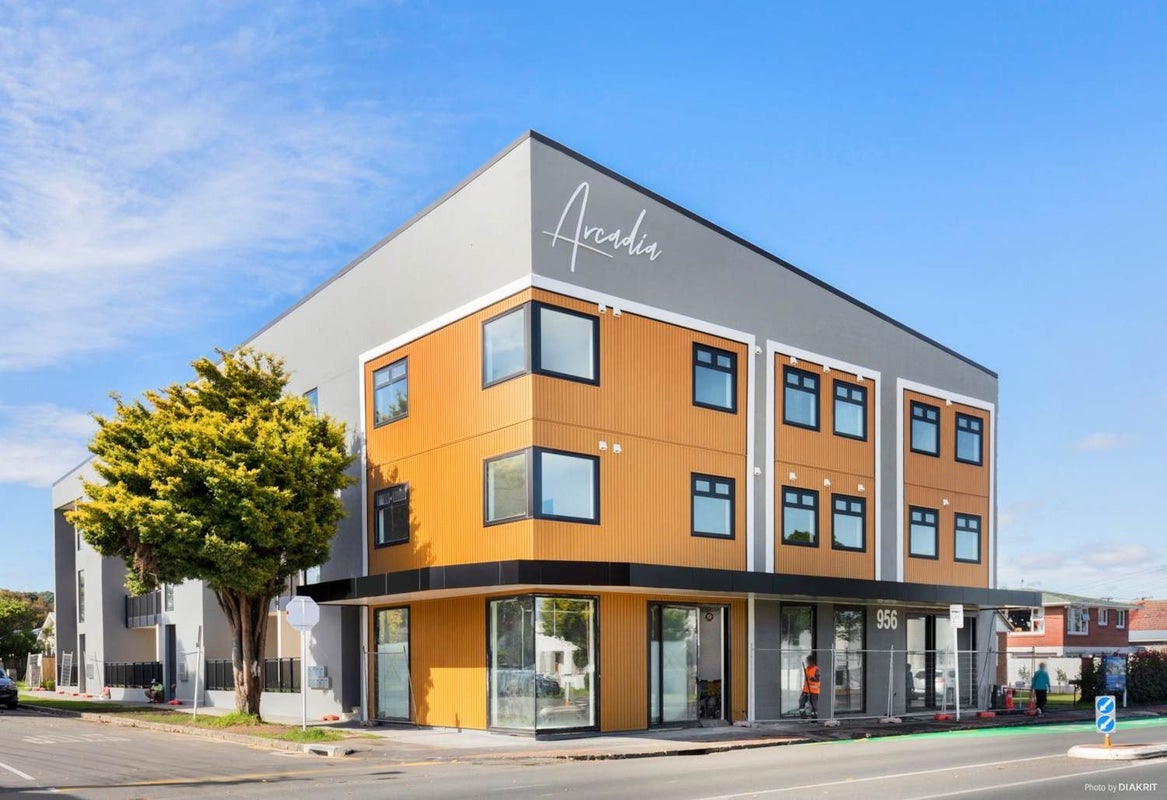 105/1A Kings Road, Mount Roskill, Auckland - Carousel 1