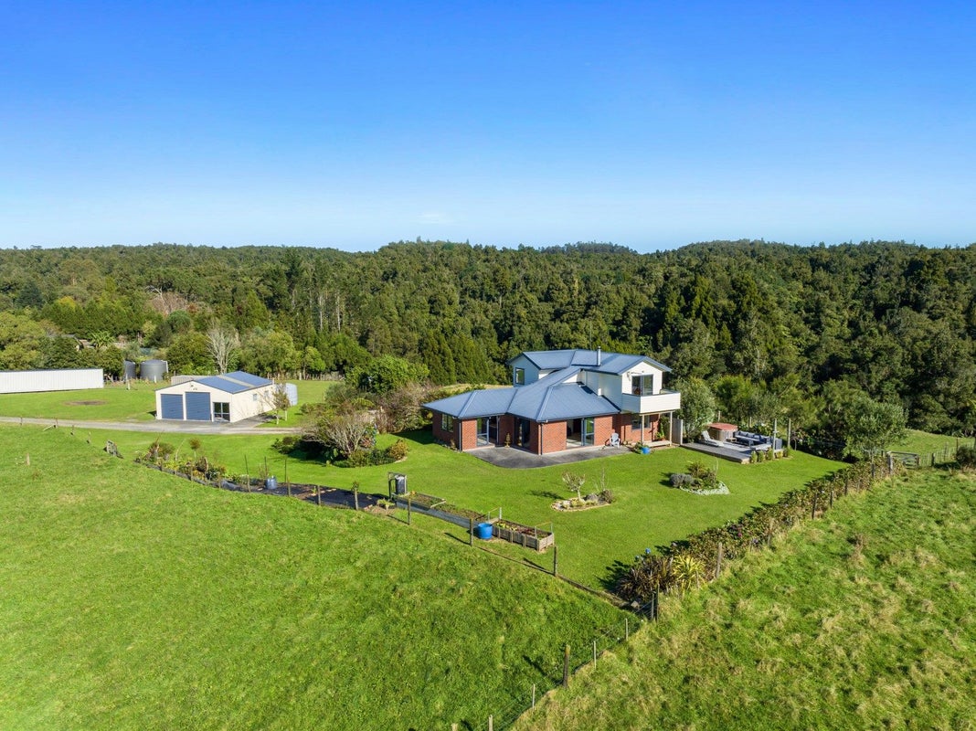 101 Ross Road, Whakamarama, Tauranga - Carousel 1