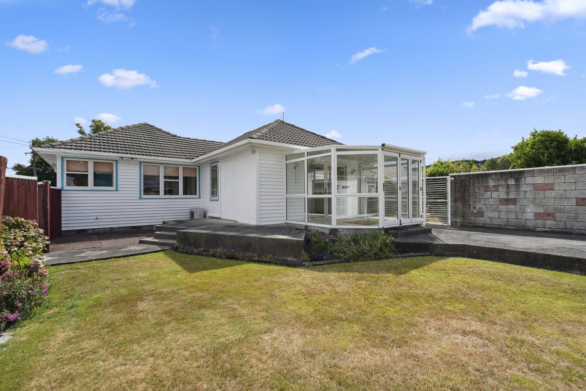 58 Clyma Street, Elderslea, Upper Hutt - Carousel 2