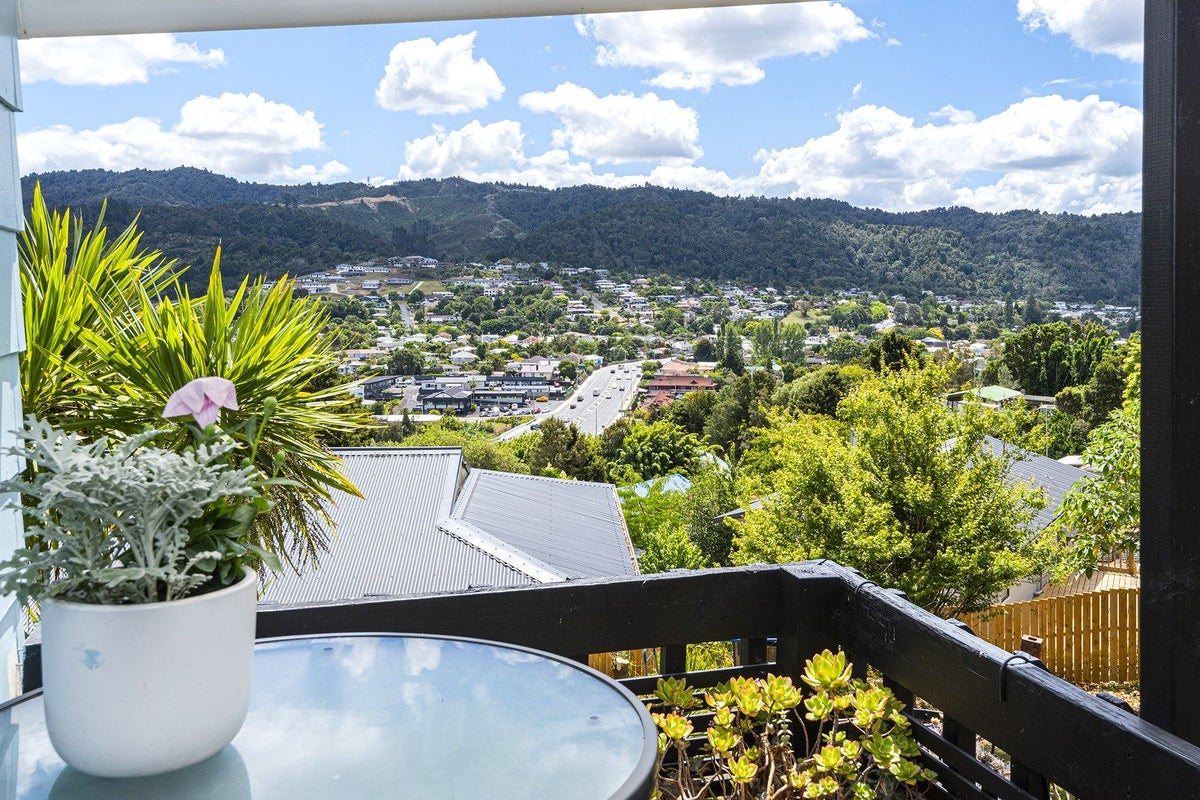 24B Tikorangi Place, Morningside, Whangarei - Carousel 2