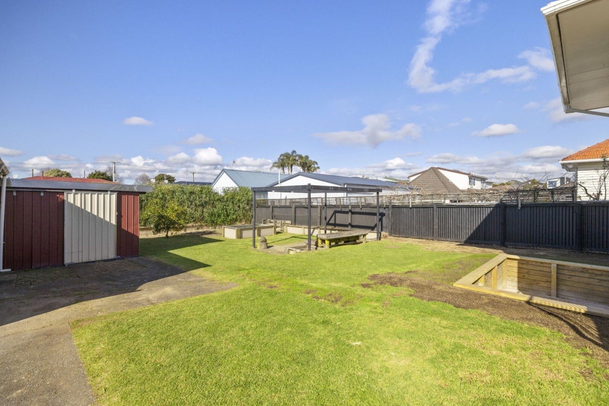 44 Hynds Road, Gate Pa, Tauranga - Carousel 16