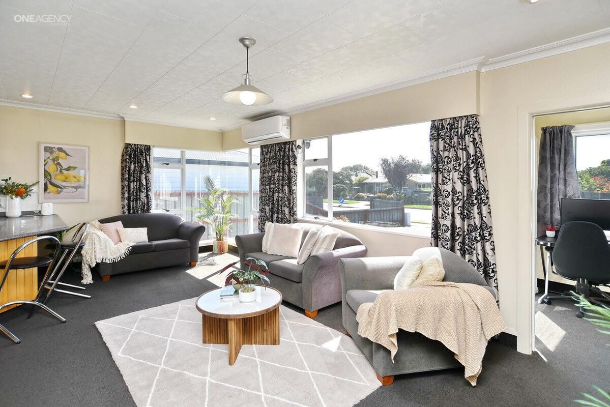 19 Belfast Road, Belfast, Christchurch - Carousel 2