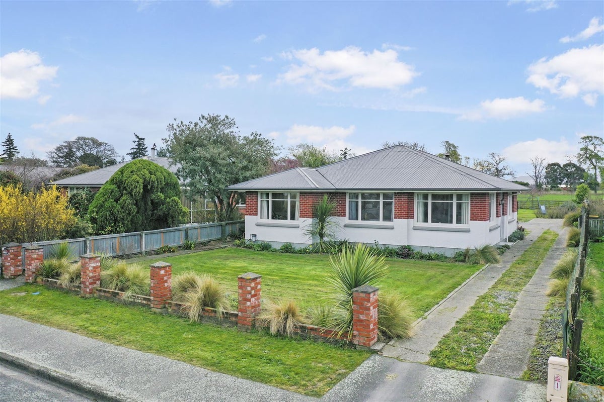 90 George Street, Tinwald, Ashburton - Carousel 1