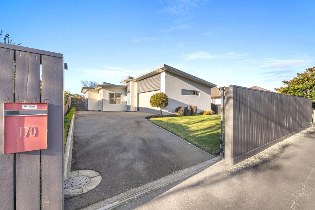 170 Barrington Street, Somerfield, Christchurch - Carousel 1
