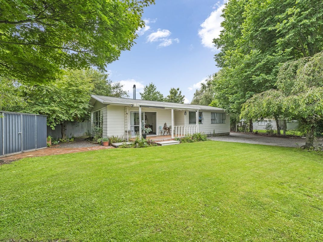 4 Philip Street, Coalgate - Carousel 2