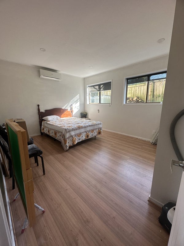39 MacNay Way, Murrays Bay, Auckland - Carousel 1