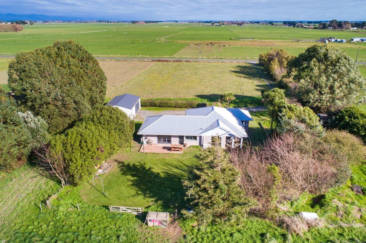 598 Gillespies Line, Kairanga, Palmerston North - Carousel 20