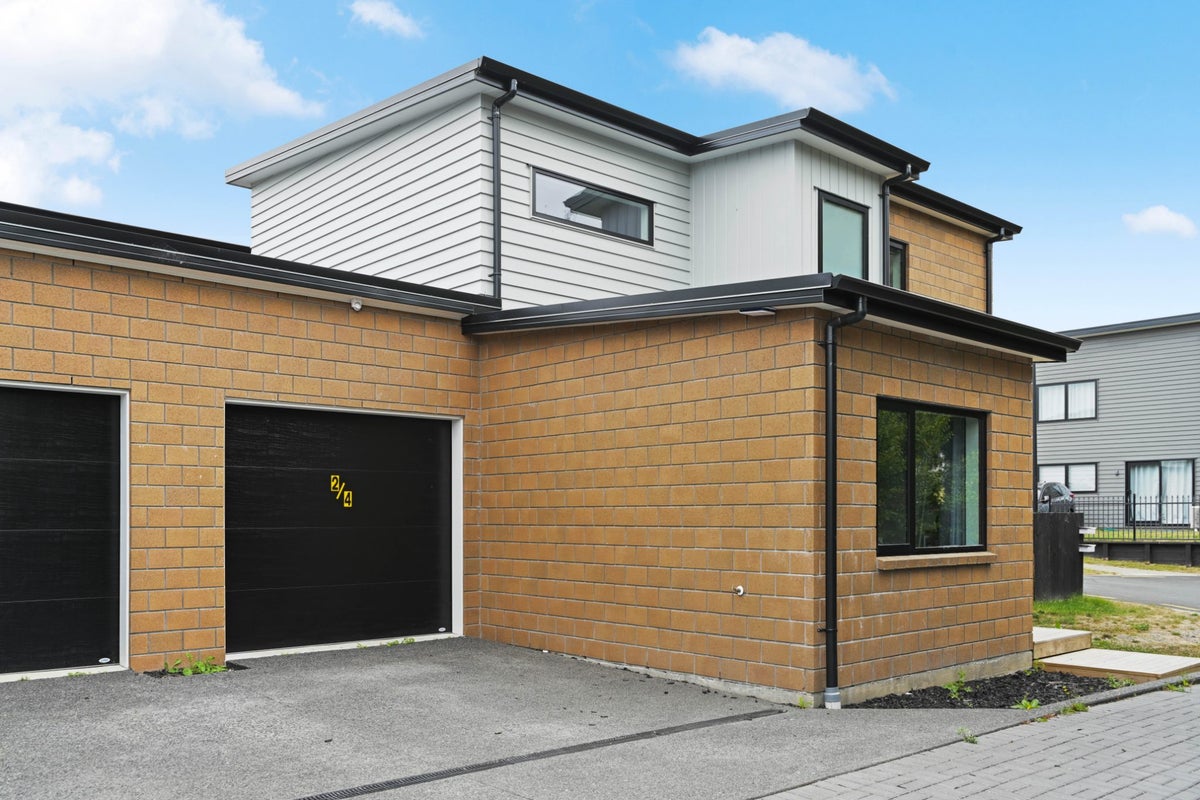 4 Oku Close, Hillcrest, Hamilton - Carousel 2