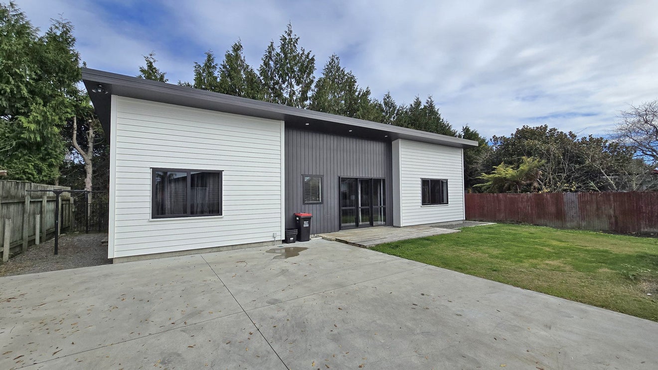 110A Murdoch Road West, Raureka, Hastings - Carousel 1