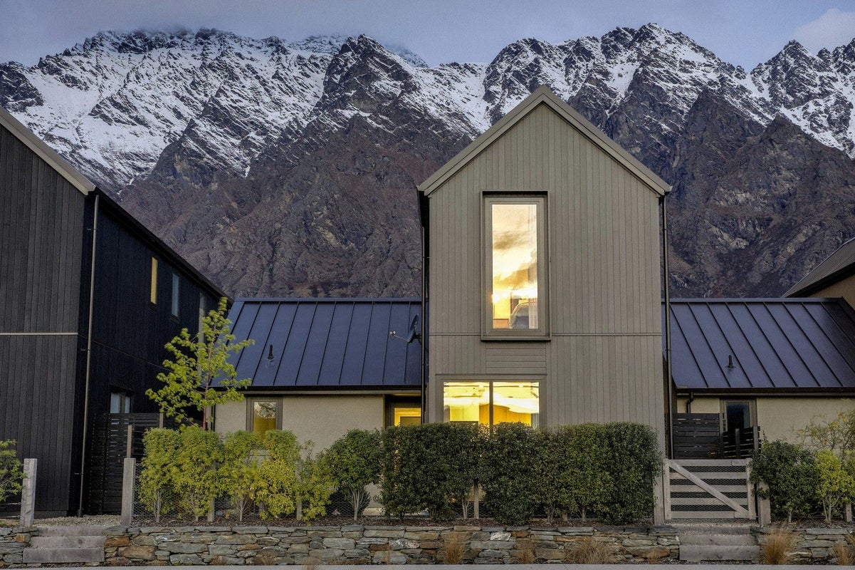 9 McGibbon Lane, Jacks Point, Queenstown - Carousel 16