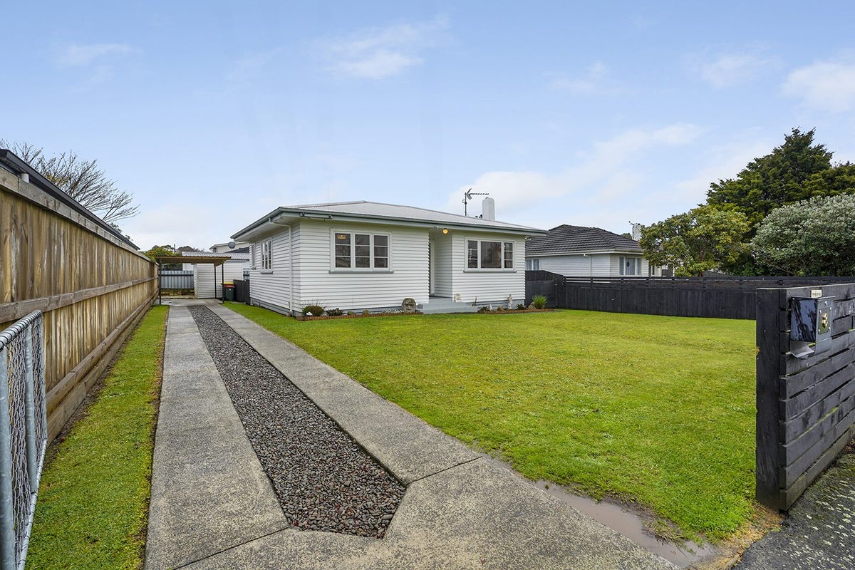 8 Norman Street, Nawton, Hamilton - Carousel 1