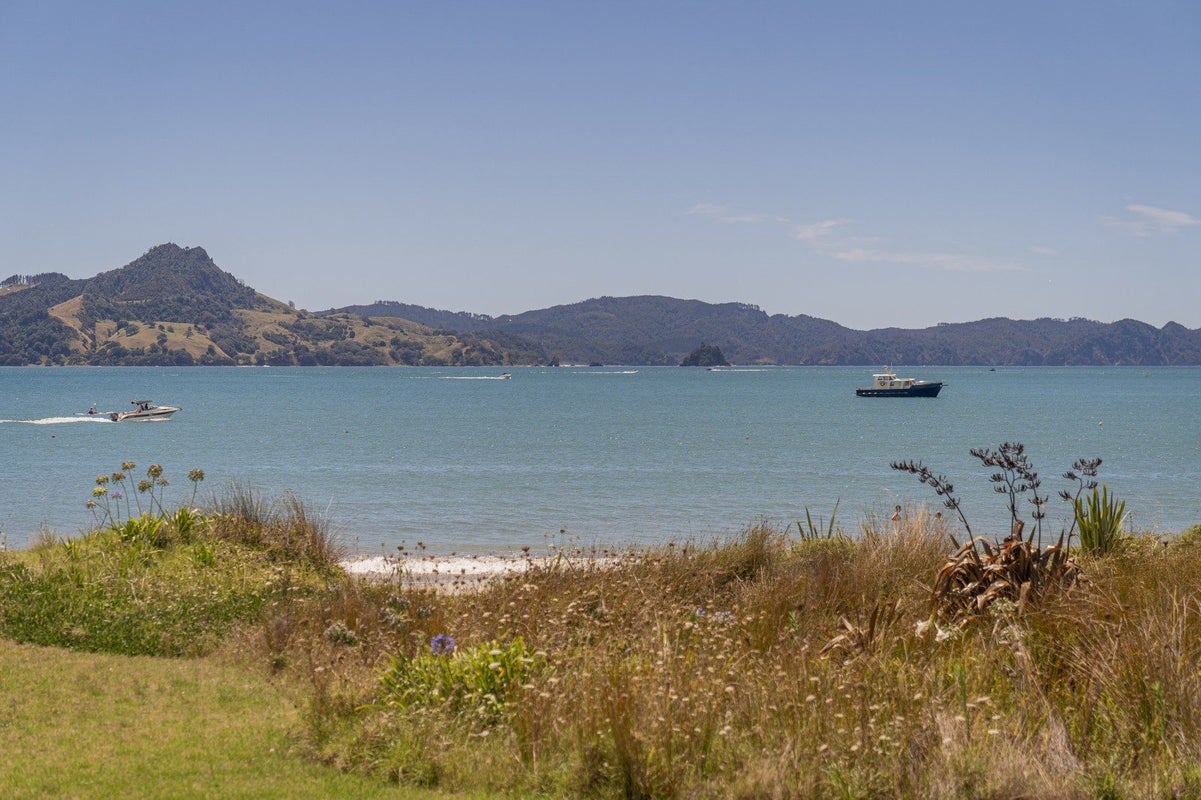 91 Captain Cook Road, Cooks Beach - Carousel 15