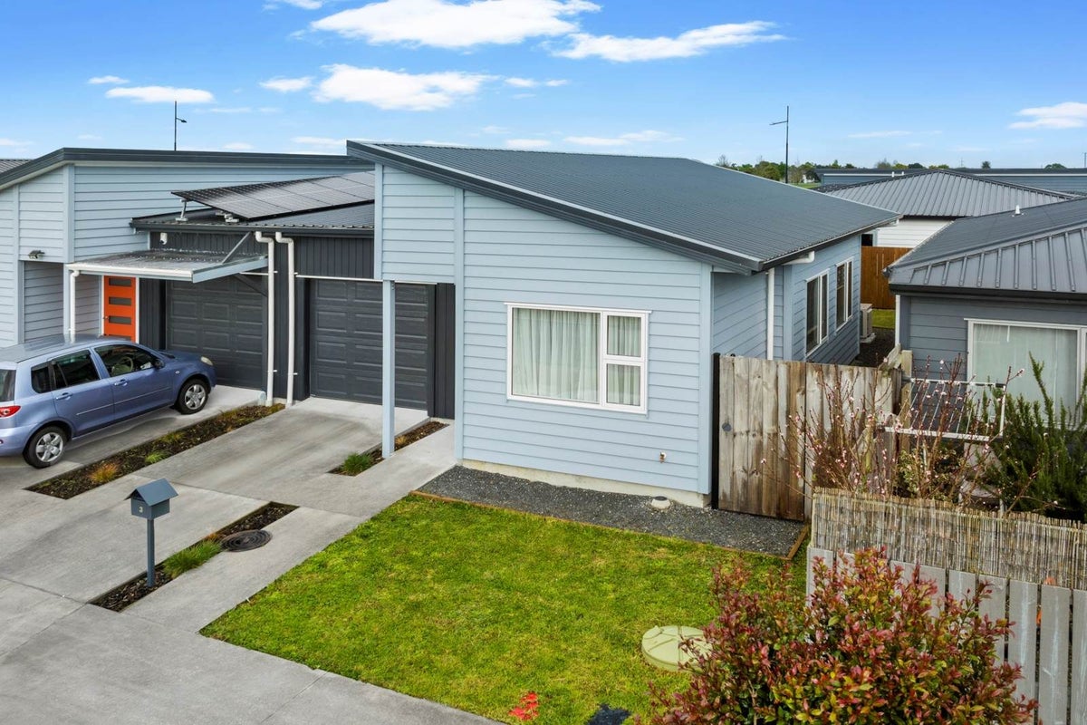 3 Mokopapa Street, Takanini, Auckland - Carousel 2