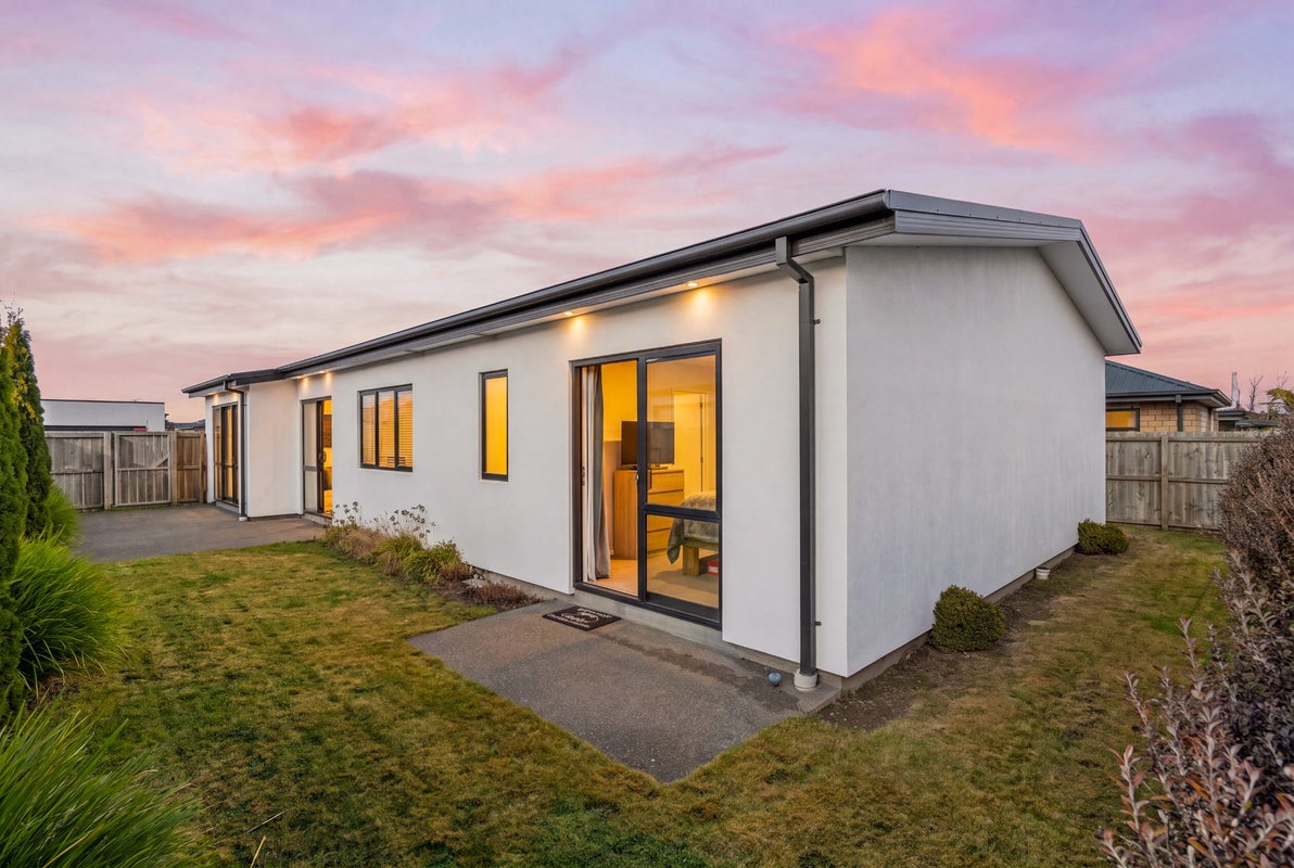 23 Perendale Street, Belfast, Christchurch - Carousel 2