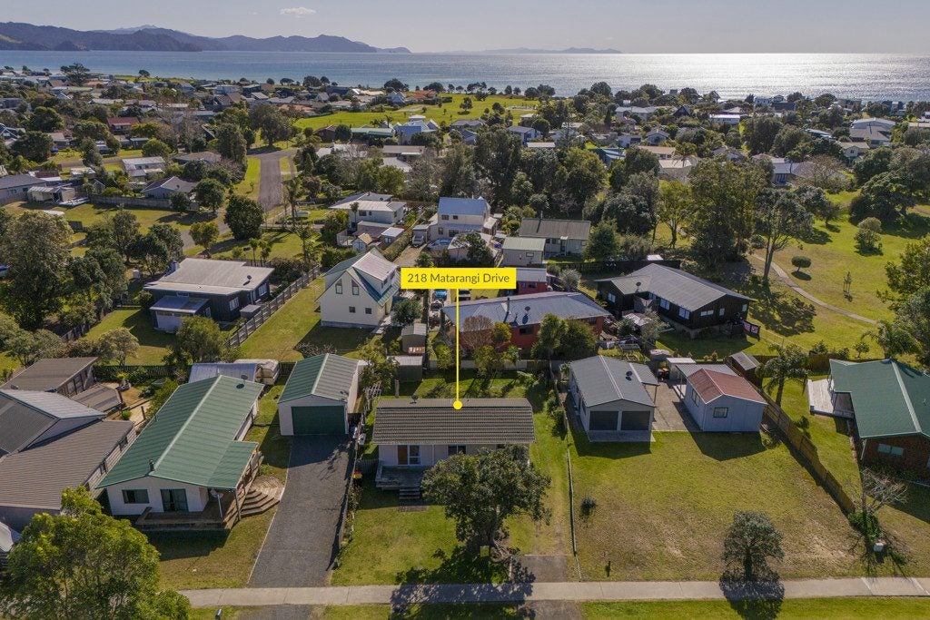 218 Matarangi Drive, Matarangi, Whitianga - Carousel 2