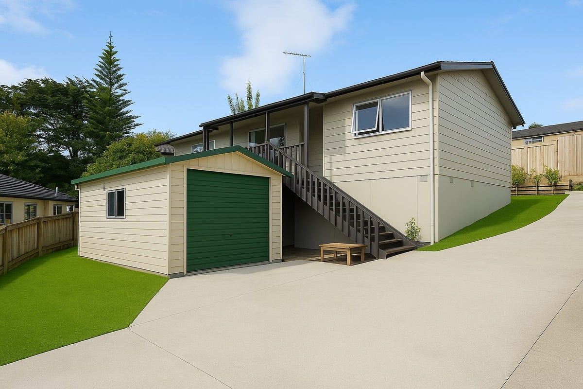 66 Peverill Crescent, Papatoetoe, Auckland - Carousel 1