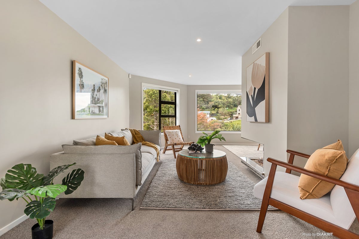 75A Cashmere Avenue, Khandallah, Wellington - Carousel 2