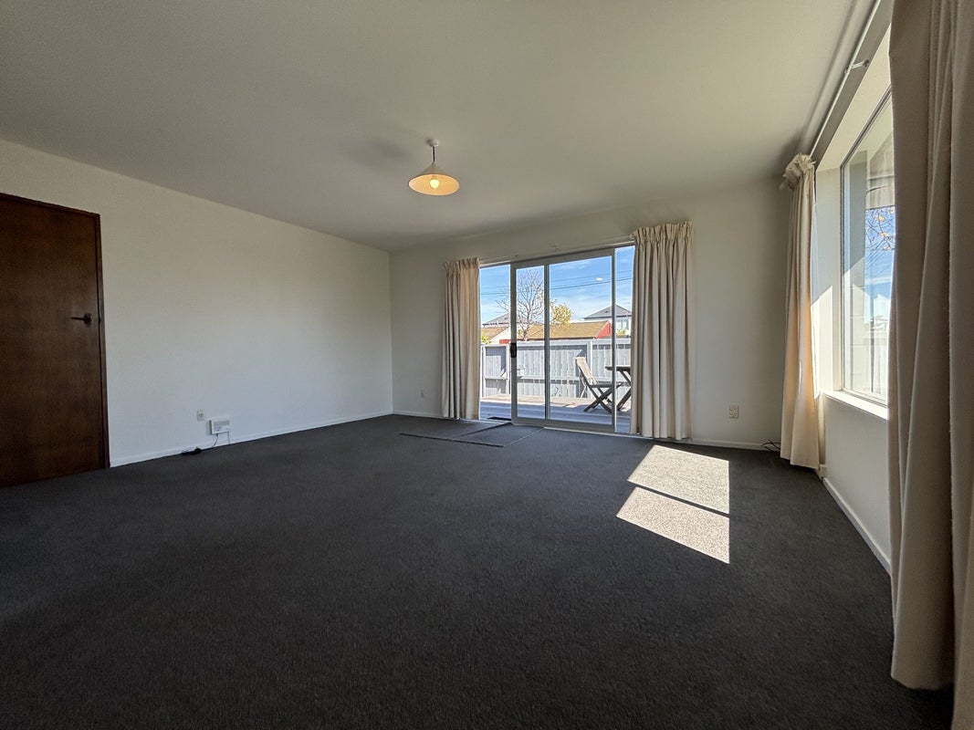 98 Bishop Street, St Albans, Christchurch - Carousel 2