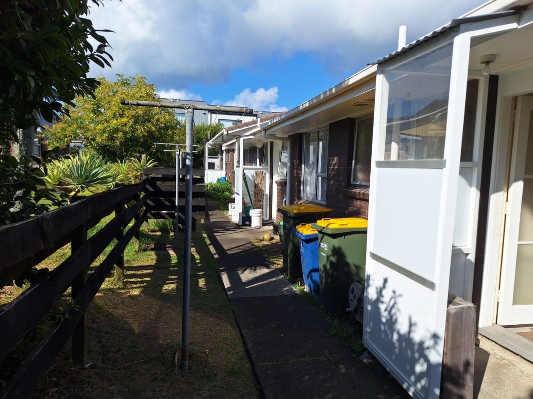 129 Gardner Avenue, New Lynn, Auckland - Carousel 14