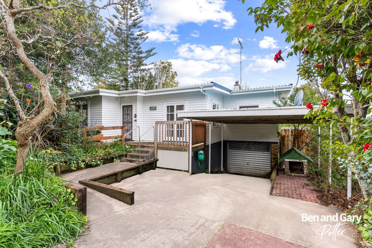 63 Corunna Road, Milford, Auckland - Carousel 1
