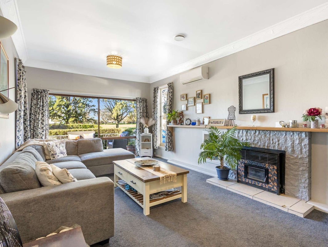 918 Francis Hicks Avenue, Raureka, Hastings - Carousel 2